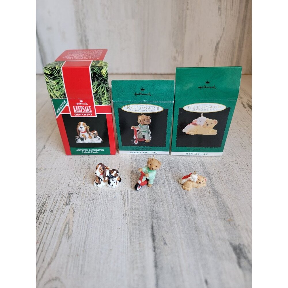 Hallmark dog family‎ animal peaceful miniature ornament Xmas set